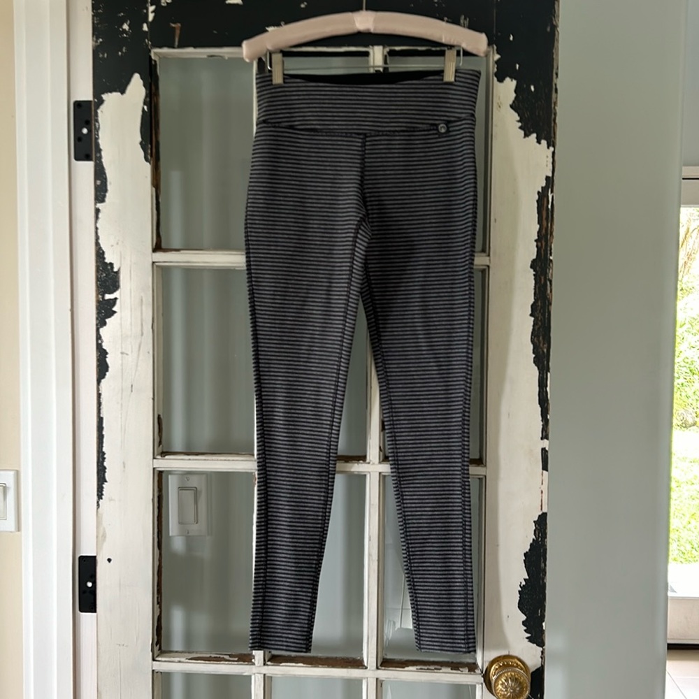 Mondetta striped leggings